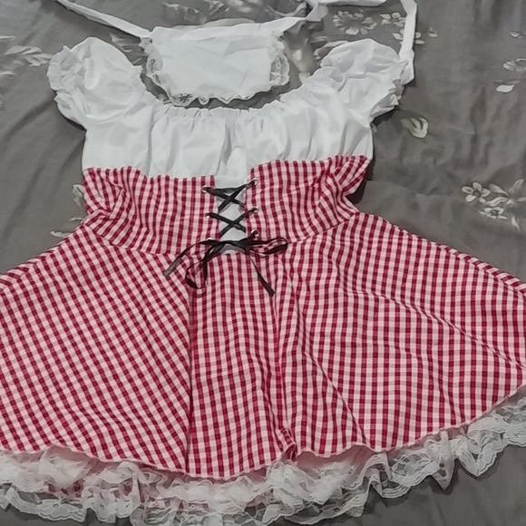 Maids costumes - Picture 2 of 6